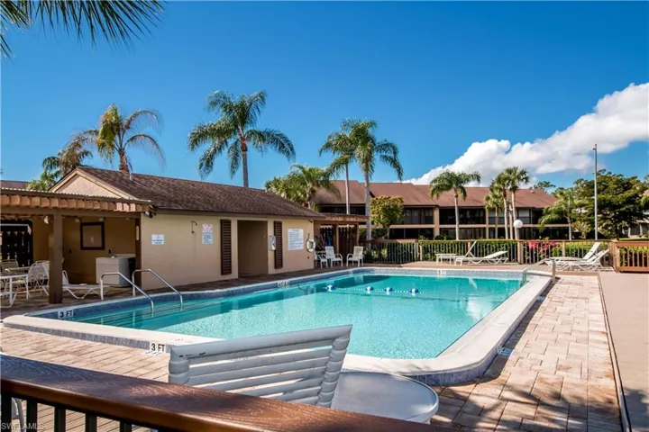 15472 Admiralty Cir 2, North Fort Myers, Florida 33917