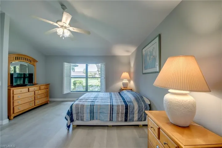 15472 Admiralty Cir 2, North Fort Myers, Florida 33917