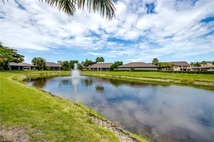 15472 Admiralty Cir 2, North Fort Myers, Florida 33917
