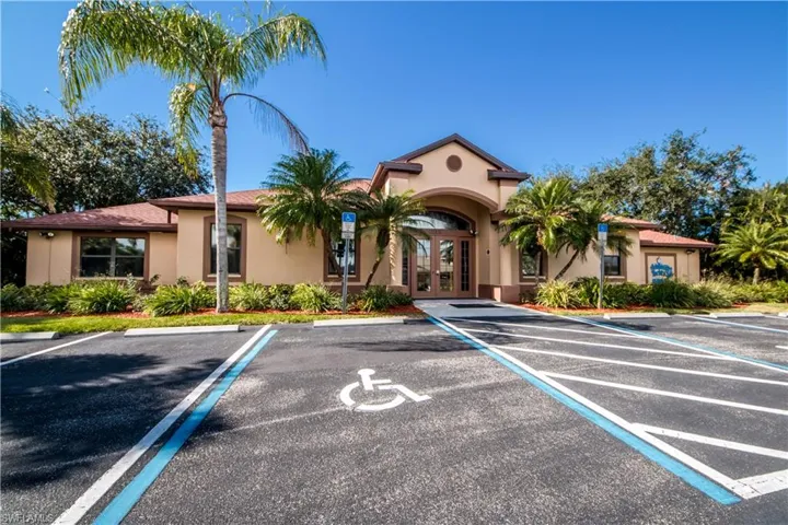 15472 Admiralty Cir 2, North Fort Myers, Florida 33917