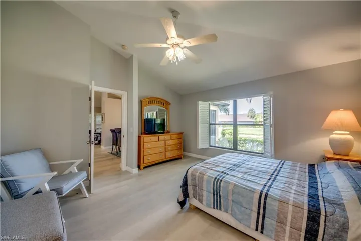 15472 Admiralty Cir 2, North Fort Myers, Florida 33917