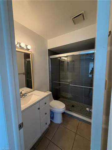 1100  Pondella  RD, Cape Coral, FL 33909