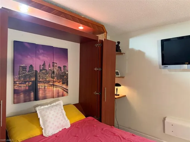 3910 Inverrary Boulevard 202b, Lauderhill, Florida 33319
