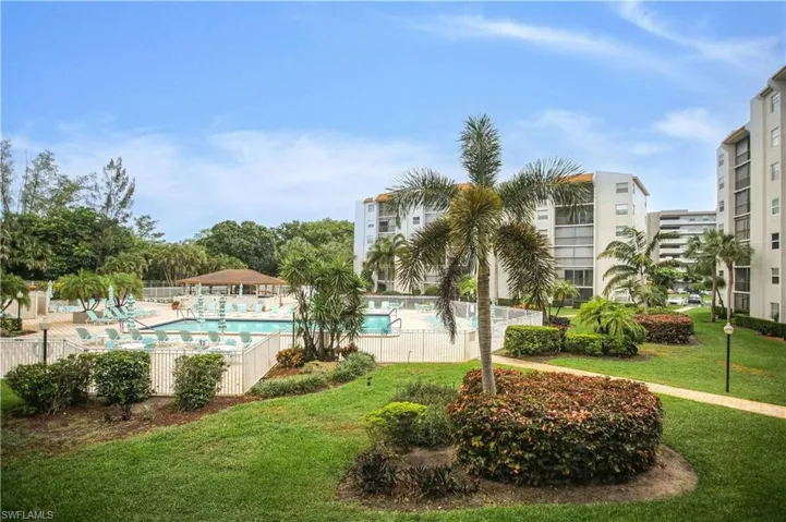 3910 Inverrary Boulevard 202b, Lauderhill, Florida 33319