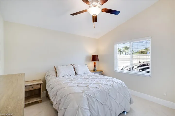 Guest Bedroom #1
