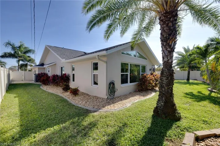 3718 Palm Tree Blvd, Cape Coral, Florida 33904