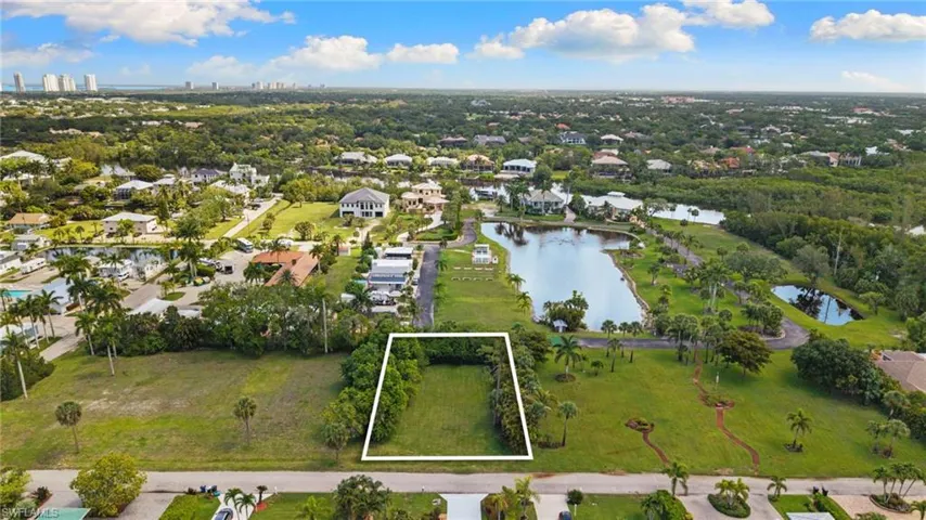 3080 Pine Tree Dr, Bonita Springs, Florida 34134