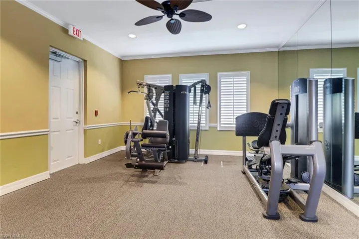 7327  Acorn  WAY, Naples, FL 34119