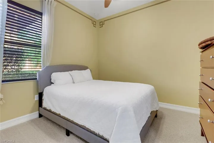 7327  Acorn  WAY, Naples, FL 34119