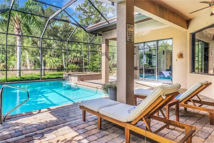 7327  Acorn  WAY, Naples, FL 34119