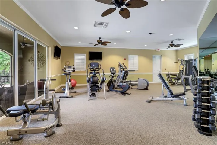 7327  Acorn  WAY, Naples, FL 34119