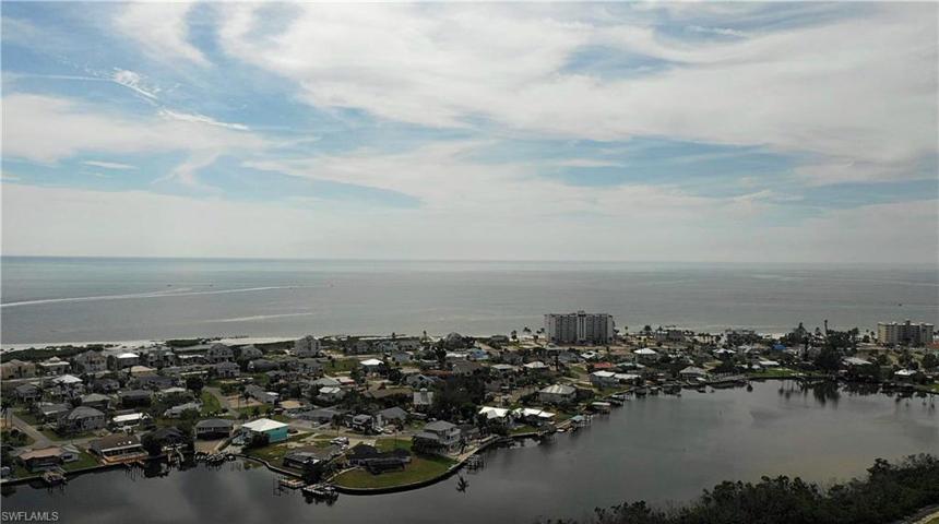 Gulf of Mexico on Opposite side of Building
