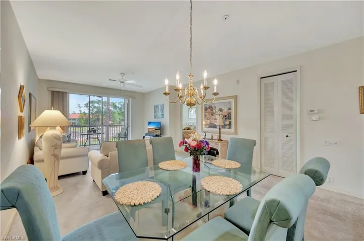 8217  Parkstone  PL, Naples, FL 34120