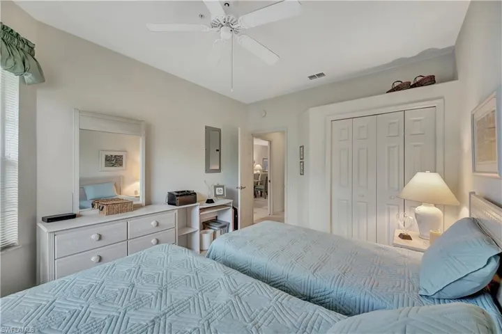 8217  Parkstone  PL, Naples, FL 34120