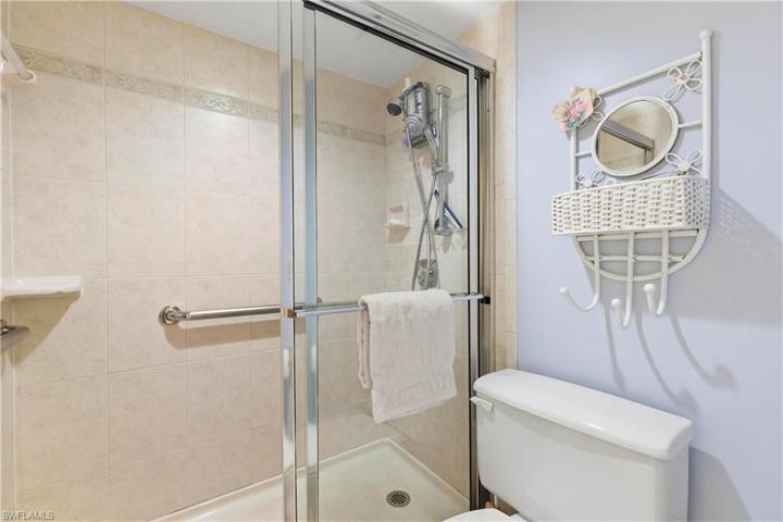 Walk in shower
