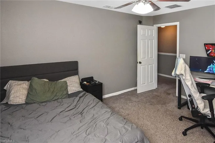 11562  Lake Cypress  LOOP, Fort Myers, FL 33913