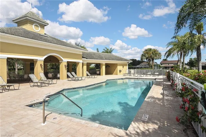 11562  Lake Cypress  LOOP, Fort Myers, FL 33913