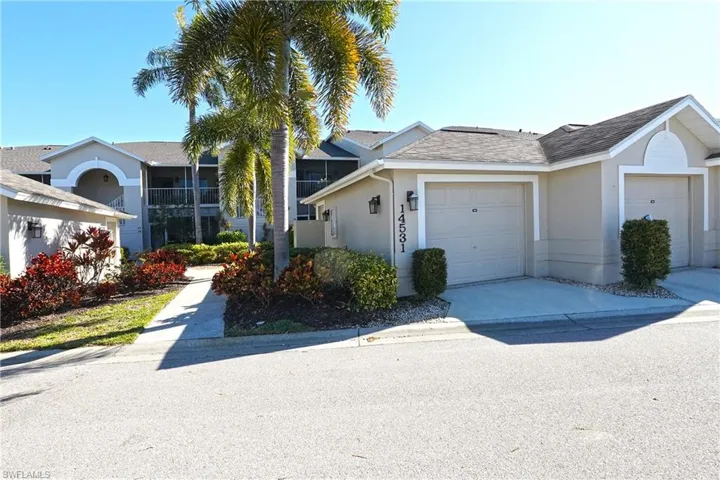 Front of Verandas and detached garage