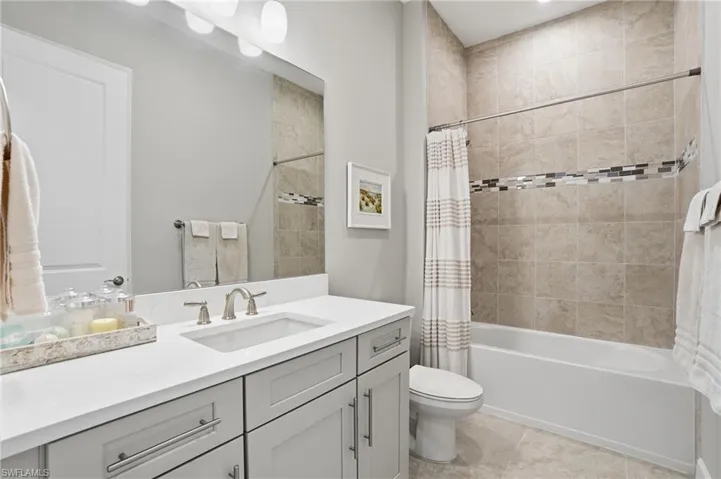 11161 Canal Grande Dr, Fort Myers, Florida 33913