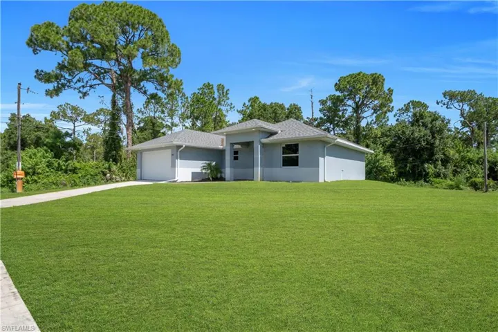 1605 E 6th St, Lehigh Acres, Florida 33972