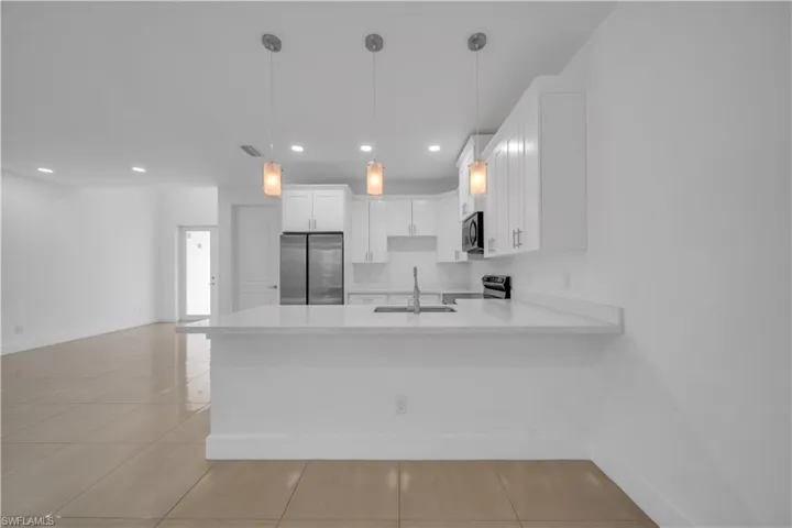 1605 E 6th St, Lehigh Acres, Florida 33972