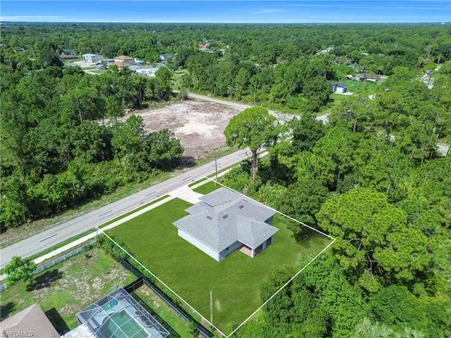 1605 E 6th St, Lehigh Acres, Florida 33972