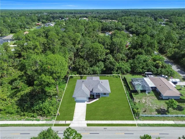 1605 E 6th St, Lehigh Acres, Florida 33972