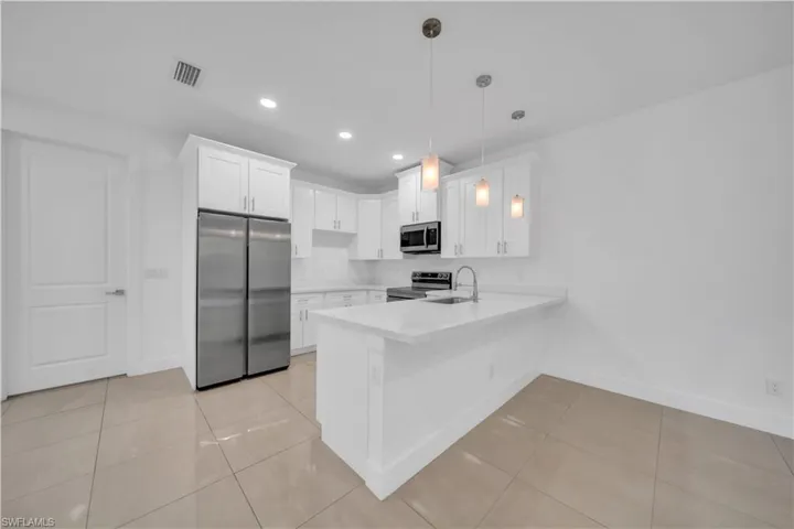 1605 E 6th St, Lehigh Acres, Florida 33972