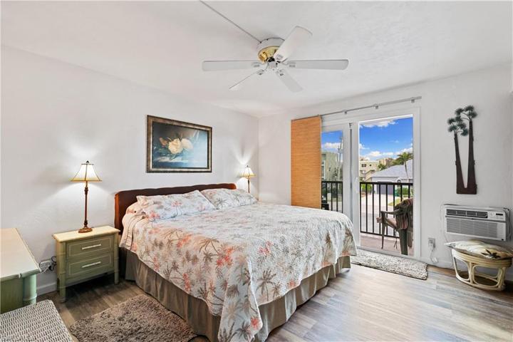 Peaceful bedroom, high impact slider