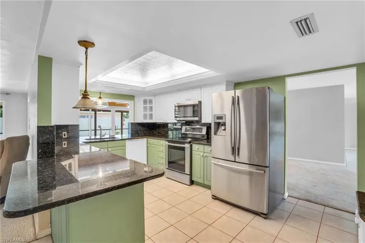 1359  Tanglewood  PKWY, Fort Myers, FL 33919