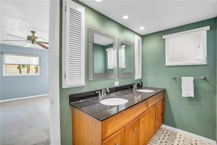 1359  Tanglewood  PKWY, Fort Myers, FL 33919