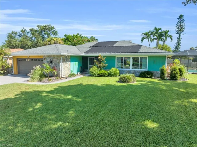 1359  Tanglewood  PKWY, Fort Myers, FL 33919