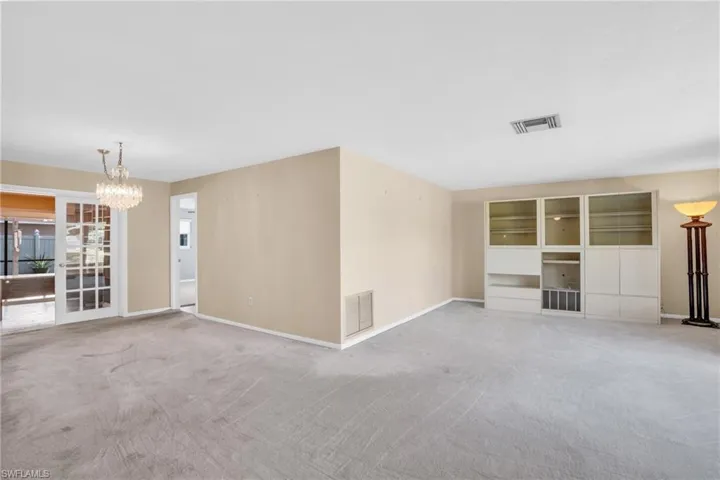 1359  Tanglewood  PKWY, Fort Myers, FL 33919
