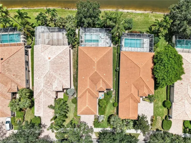 5284 Hawkesbury Way, Naples, Florida 34119
