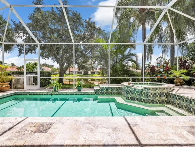 5284 Hawkesbury Way, Naples, Florida 34119