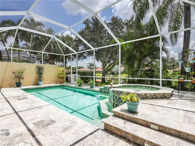 5284 Hawkesbury Way, Naples, Florida 34119