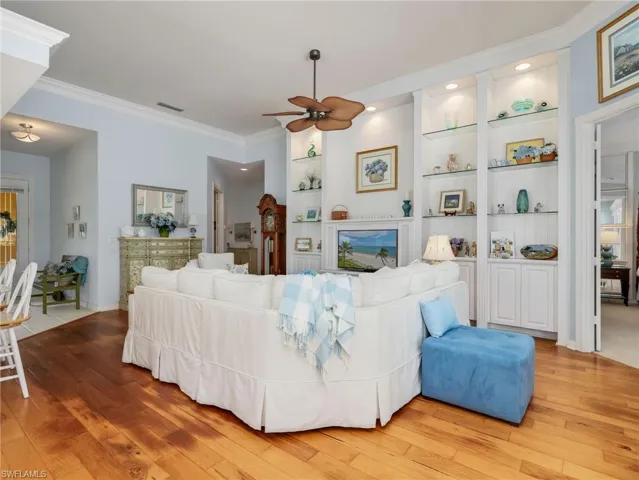 5284 Hawkesbury Way, Naples, Florida 34119