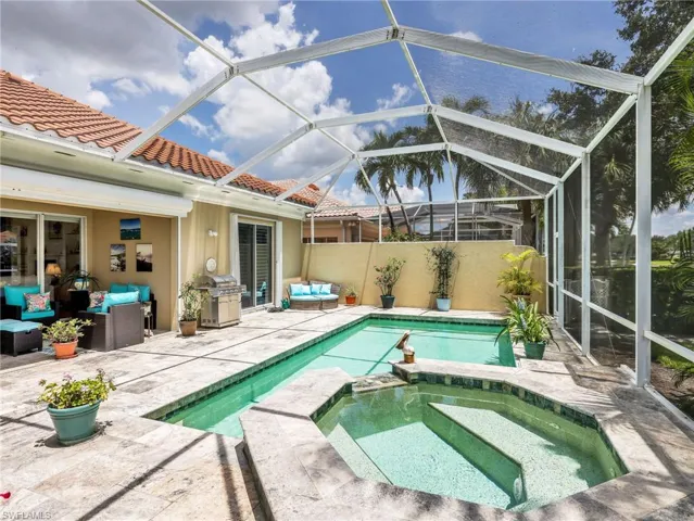 5284 Hawkesbury Way, Naples, Florida 34119