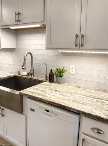 868 Summerfield Dr, Naples, Florida 34120