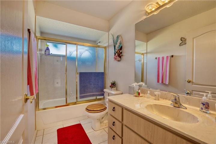 4608 SW 25th CT, CAPE CORAL FL 33914