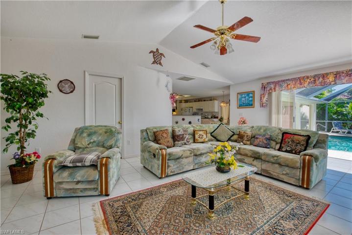 4608 SW 25th CT, CAPE CORAL FL 33914