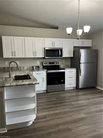 1923 NE 4th  TER, Cape Coral, FL 33909