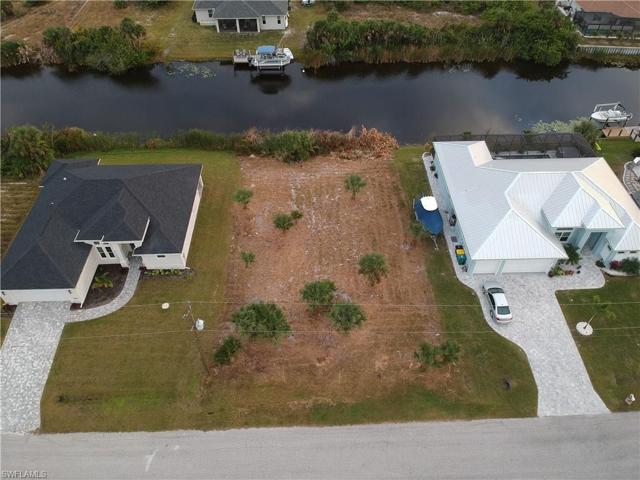 14638  Lillian  CIR, PORT CHARLOTTE, FL 33981