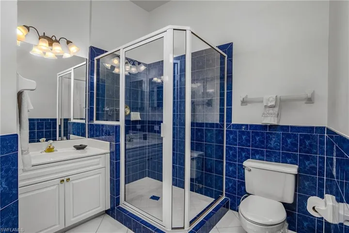 Ensuite Guest Bathroom