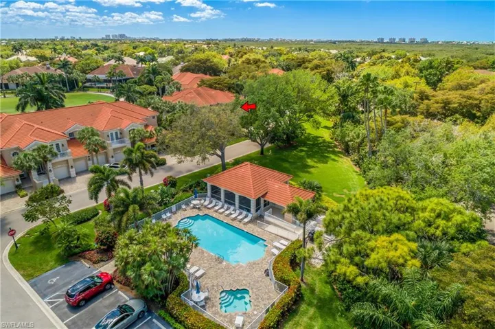 Proximity to the Community Pool