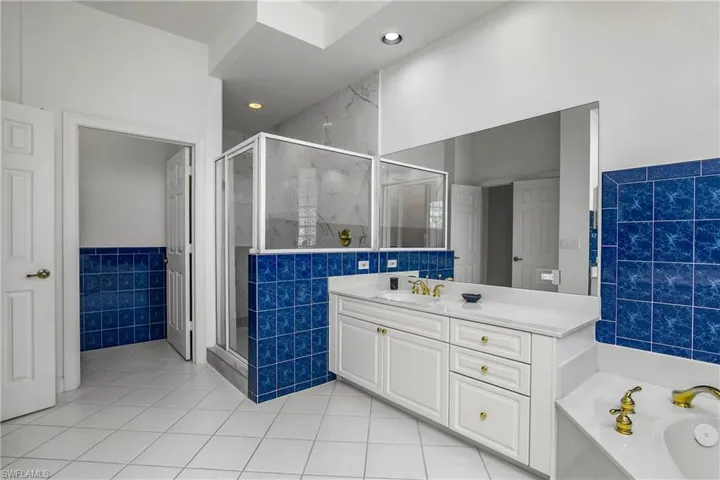 Owner's Bathroom