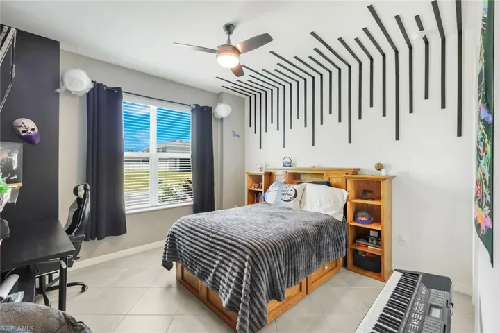 18821 Shimmer Dawn Ct, North Fort Myers, Florida 33917
