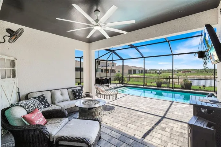 18821 Shimmer Dawn Ct, North Fort Myers, Florida 33917