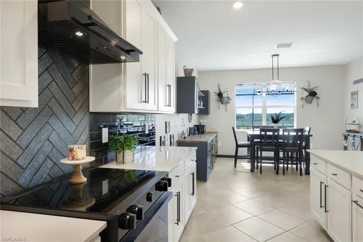 18821 Shimmer Dawn Ct, North Fort Myers, Florida 33917