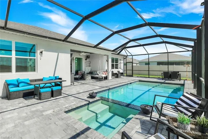 18821 Shimmer Dawn Ct, North Fort Myers, Florida 33917